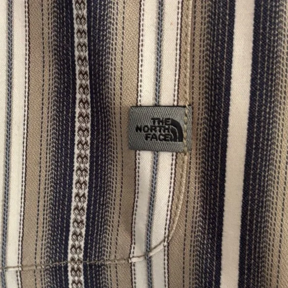 The North Face A5 Series Men’s Gray/Navy/White Button-up Long Sleeve Shirt-XL - Picture 4 of 7